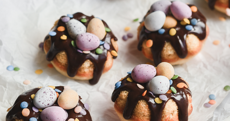 Mini eggs Easter nests